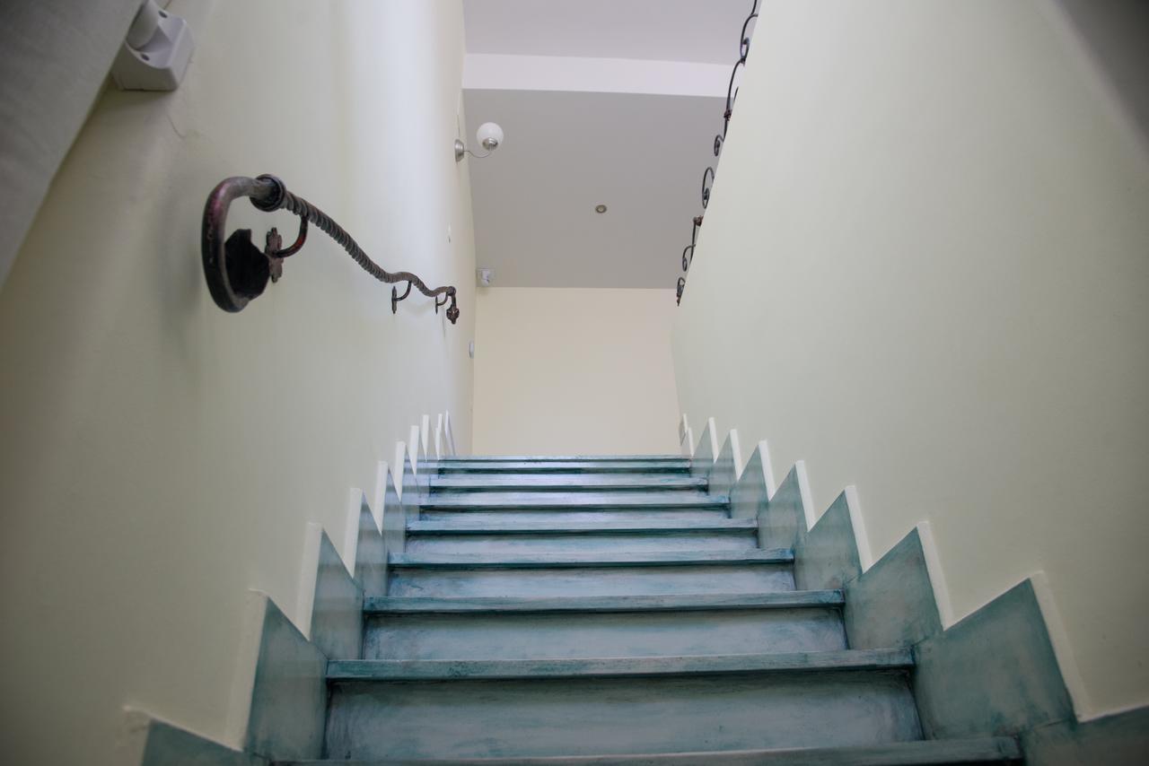 Via Roma 205 Bed & Breakfast ริโอเนโร อิน วุลตูเร ภายนอก รูปภาพ